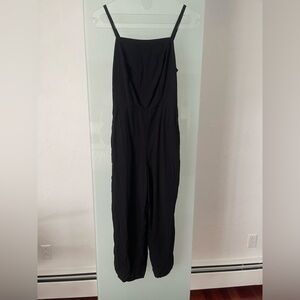Old Navy Sleeveless Jumpsuit/Romper NWOT